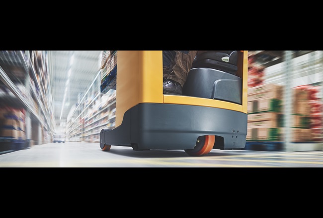 固态Vulkollan®车轮覆盖物有利于高速行驶,具有优良的弹性恢复力。