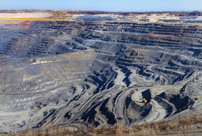 Desmodur® based elastomers withstand the harsh requirements of the mining industry.