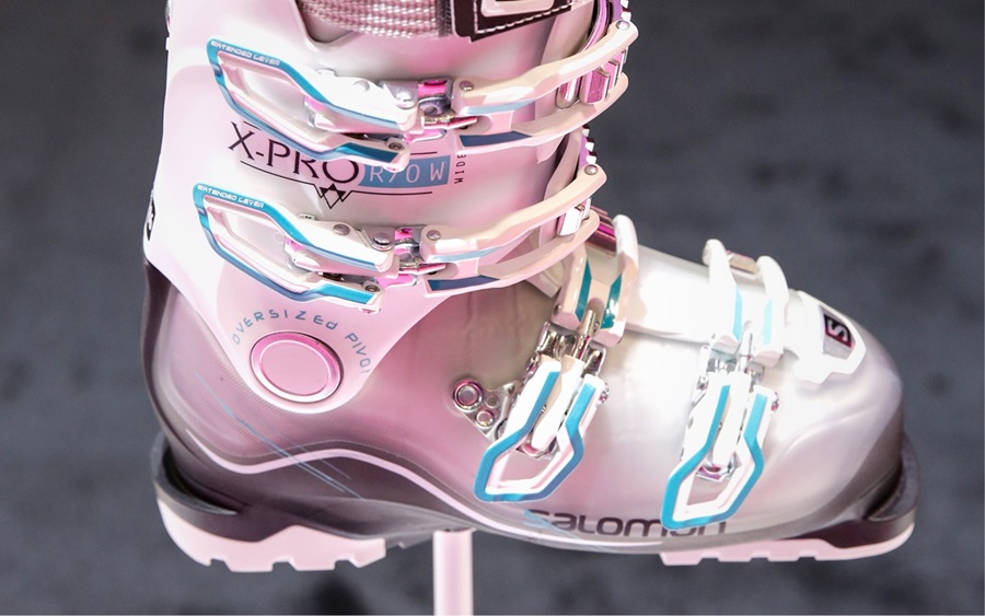 Our thermoplastic polyurethanes enable the production of ultra-durable sports footwear