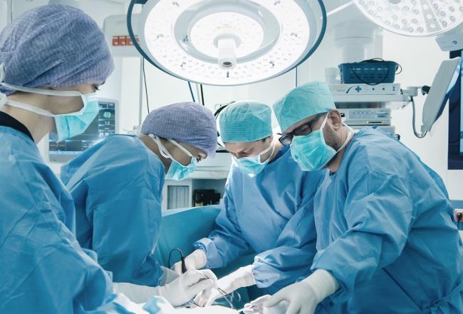 Our specialized polycarbonates and blends support advanced medical applications.