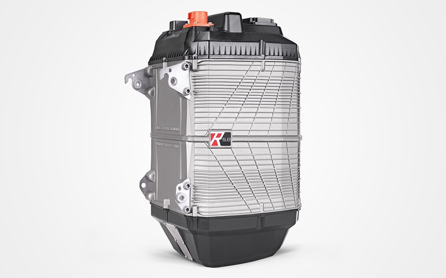 Batteriepack und Hilfsrahmen des Elektro-Motorrads Redshift bestehen aus Makroblend®.