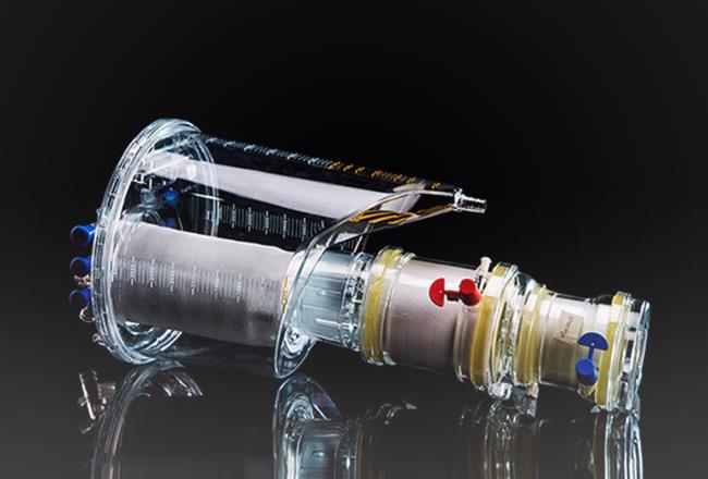Tough, transparent Makrolon® 2458 ensures patient safety with the Wego membrane oxygenator.