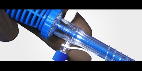 Cannuflows EntreVu® EX verfügt über einen transparenten Arthroskopie-Zugangskanülenkörper aus Makrolon® Rx1452.