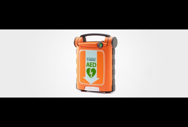 The Powerheart® G5 defibrillator battery case and housing is made with Bayblend® FR3010.