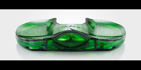 Biokompatibles Makrolon® Rx1851 mit anpassbaren Farboptionen für den OrthoSensor™ Knee Balancer.