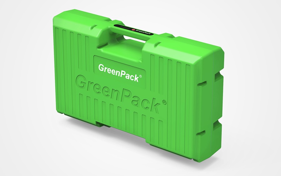 The GreenPack® replaceable battery system includes two flame-retardant grades of Bayblend® resin.