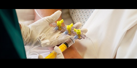 Elcam Medical‘s Marvelous™ three-way stopcock uses medical-grade Makrolon® Rx1805.
