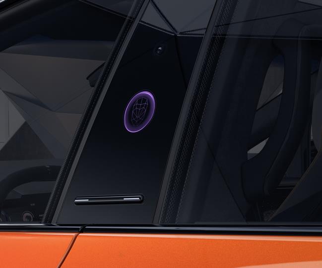 PC solution for Smart Pillar on HiPhi X