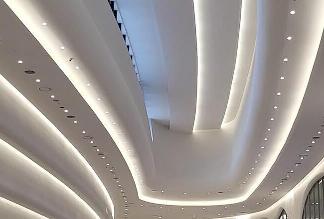 LED-Treiber von Tridonic mit Makrolon® RE
