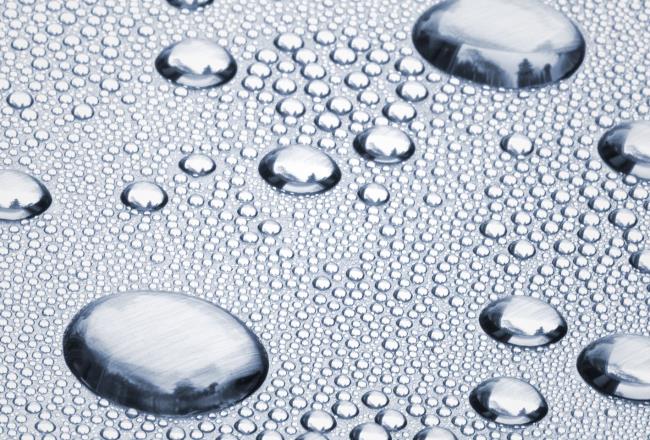 For wet bonding applications, at least one of the substrates must be permeable to water vapor.