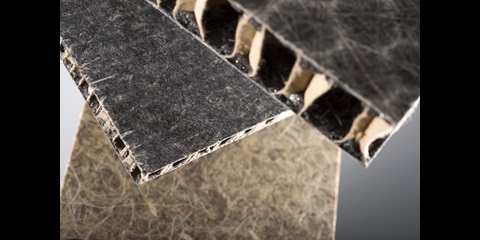 look at the alt tag of the "Image" field in the stage section and configure the same alt tag for "Teaser Image"