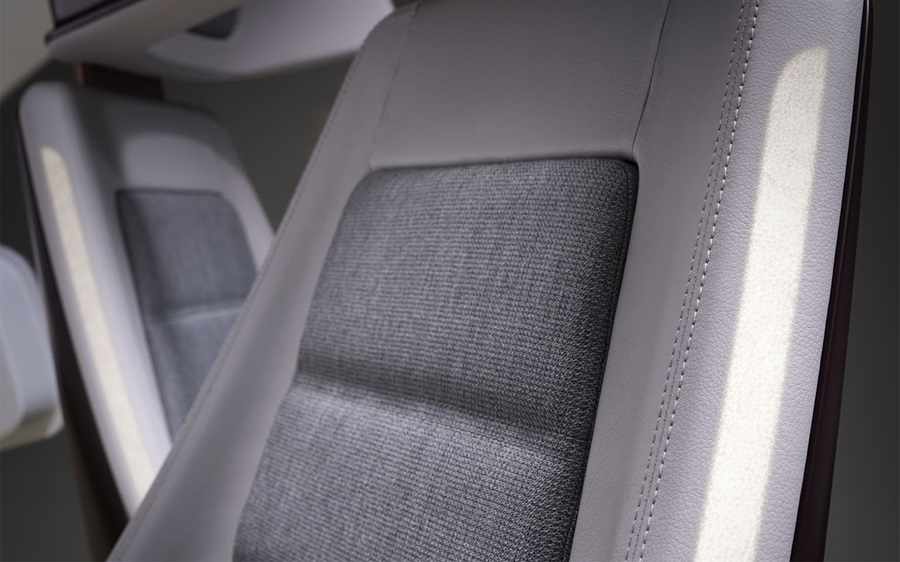 A car seat that has been featured with an Insqin coating.