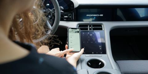 Blockchain traceability for plastics in the auto industry