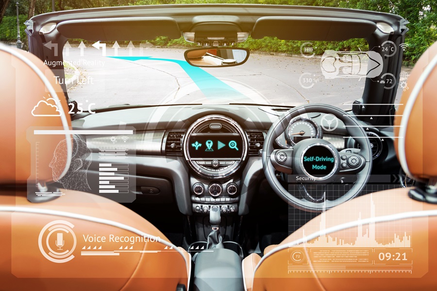 Ein intelligentes Fahrzeug mit AR-Elementen