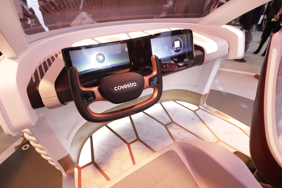 Concept Car at K 2019 showcasing a multifunctional interior concept.