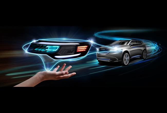 使用中的材料集成一体化前灯