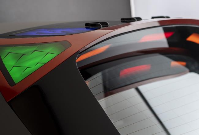 A new type of roof spoiler that integrates sensors, cameras and lighting elements.