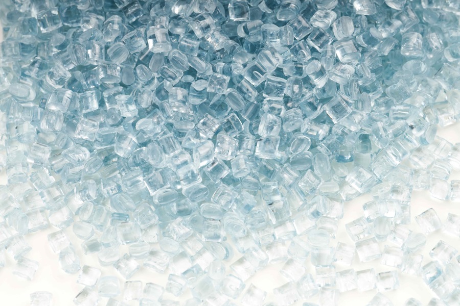Recycelte Kunststoffe aus gebrauchten Polycarbonat-Wasserflaschen