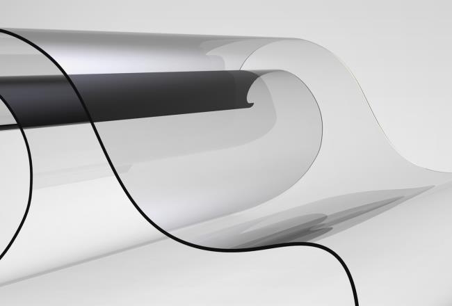 A new generation of smart plastics is being used to create superelastic molded parts with shape-shifting properties – and numerous benefits.