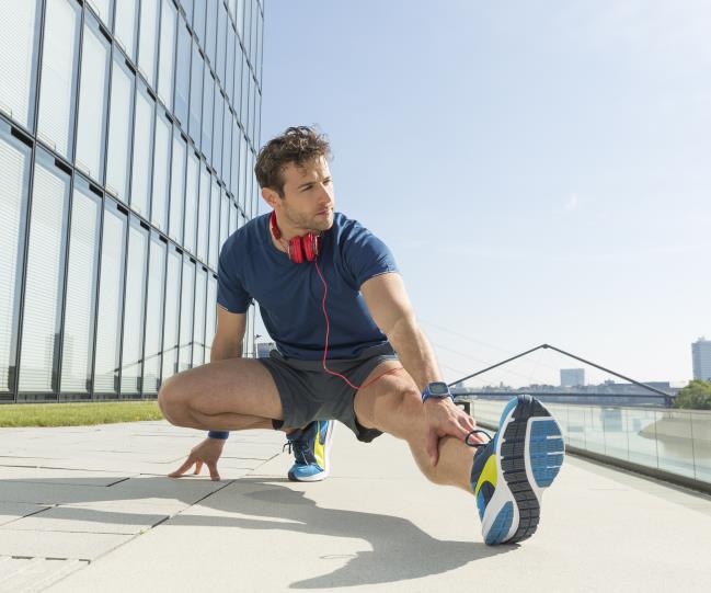 TPU 薄膜可用于粘合运动鞋中的柔性材料