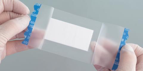 Polypropylene liner liner enables thin Platilon® TPU films to be applied easily.