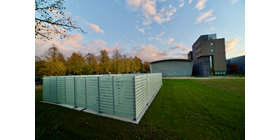 Desmocomp® PU in FRP fencing on the Fraunhofer IGCV campus highlights the advantages of composite materials.