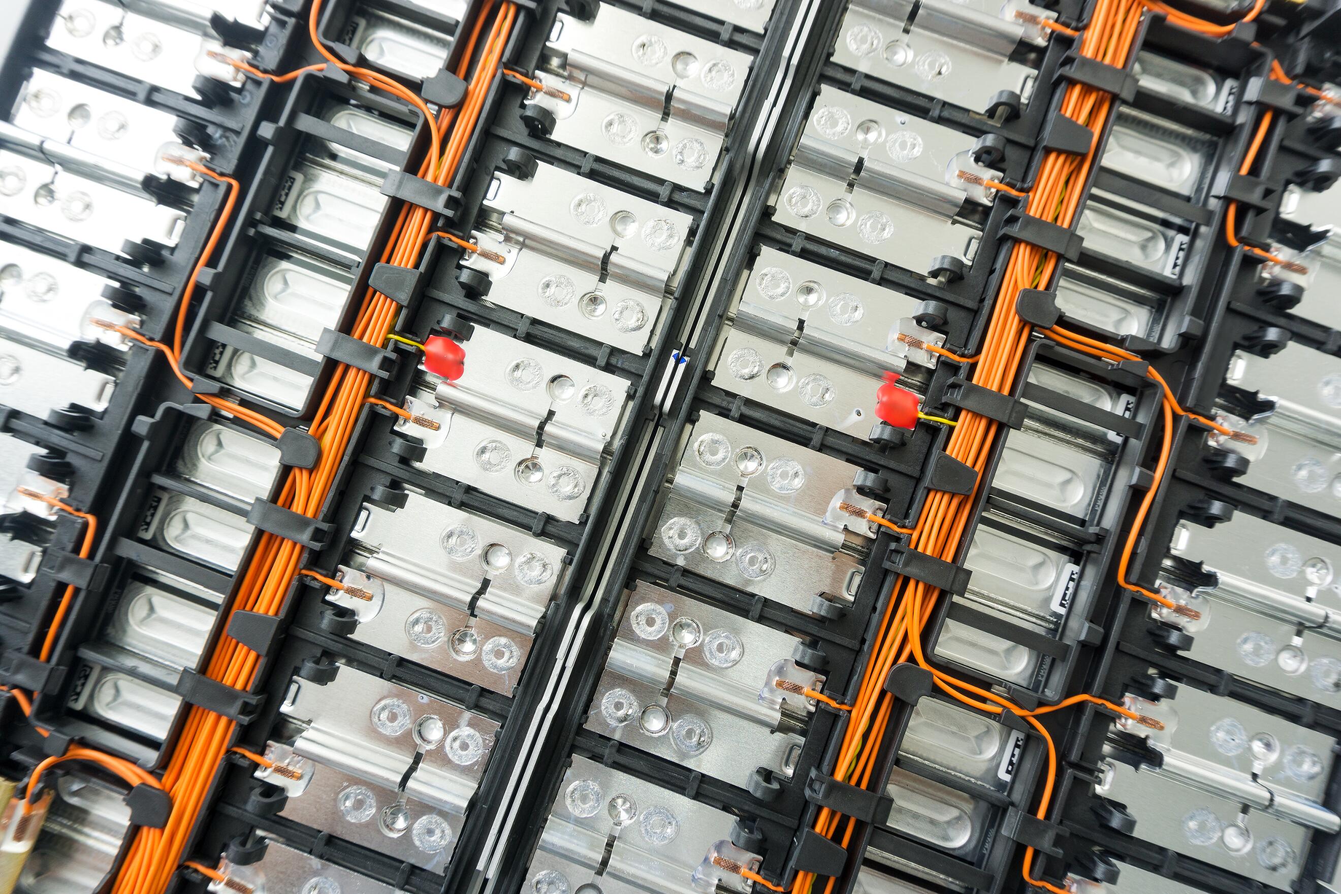 Battery Electric Vehicle Paper Plates