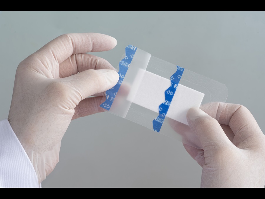 Wound dressing made with Platilon® TPU film
